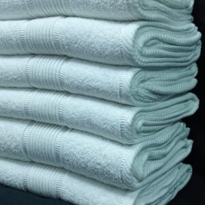 Cotton white towel