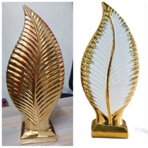 Leaf shaped ceramic decor