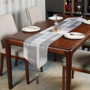 Table Runner (35*210)